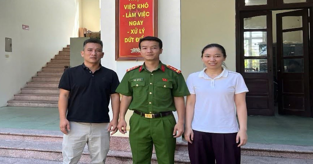 mang 142 trieu dong chuyen nham den cong an tra lai 1074