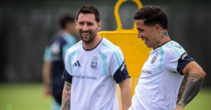 messi khien fan world cup reo vui truoc tran agentina vs algeria 1713