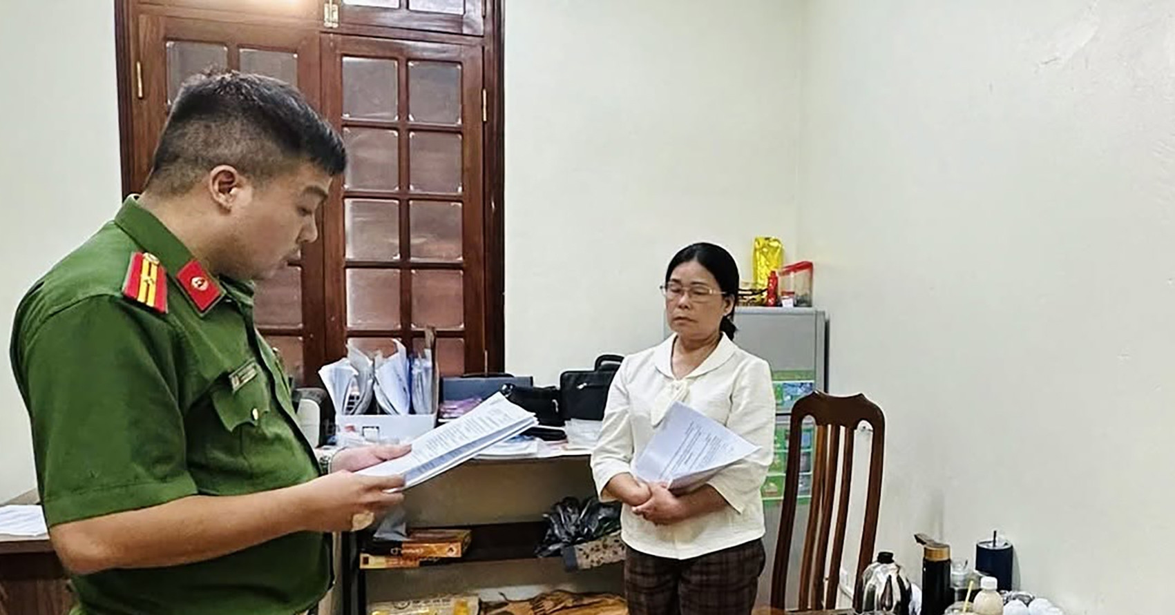 Mot Nguyen Nu Chu Tich Hoi Dong Quan Tri Hop Tac Xa Bi Khoi To 2651