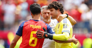 Mu Giup Thu Mon Lammens Vuot Qua Con Ac Mong World Cup 2418