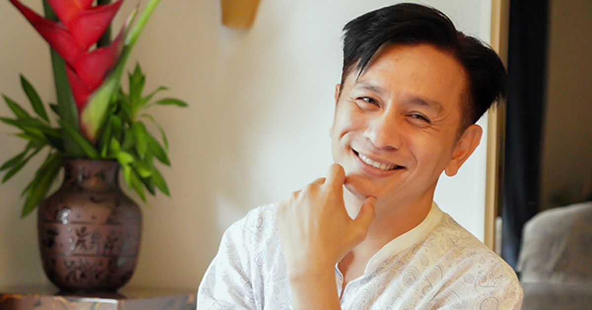 Nam Dien Vien Chuyen Dong Hoang Tu U50 Van Ngu Voi Me Khong So Tuoi Gia Co Quanh 2675