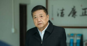 Nam Dien Vien Minh Lan Truyen Qua Doi Dong Nghiep Dau Buon Tien Biet 2583