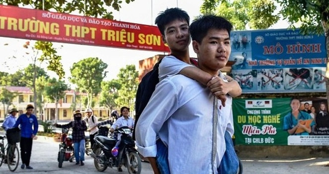 Nam Sinh Cong Ban Di Hoc 10 Nam Vua Trung Tuyen Bac Si Noi Tru Dh Y Ha Noi 933