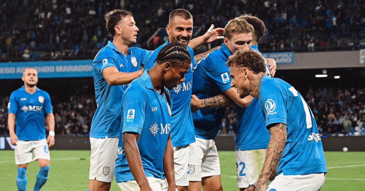 Napoli1110 1791672614425490622468 724 0 2064 2560 Crop 1793114777092211543817