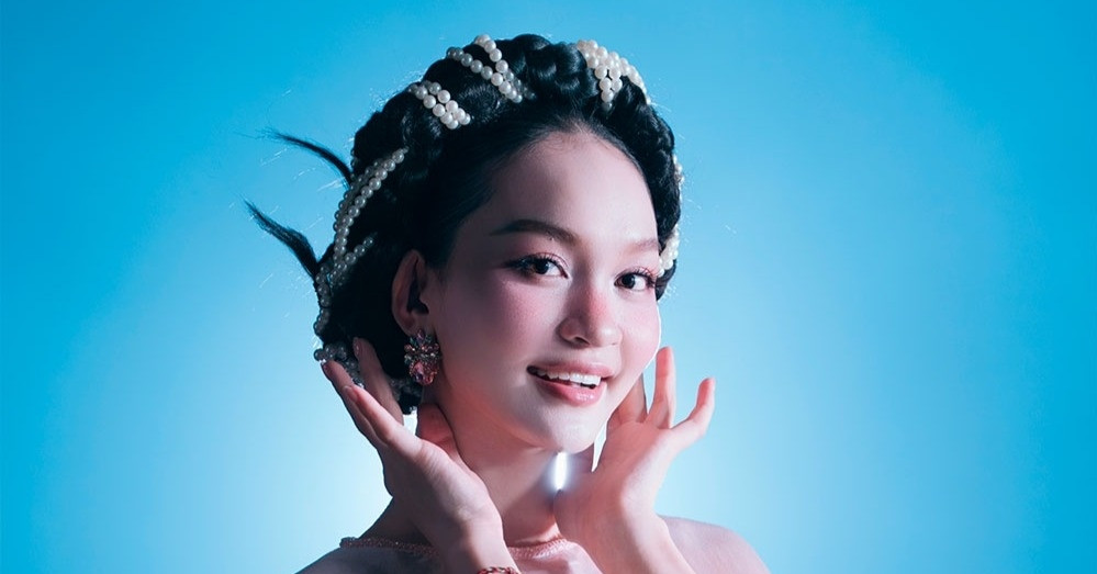 Ngoc Nu Quan Ho Ken Chong Co Ve Ngoai Luc Dien Chi Thach Cuoi 1 Buong Cau 190