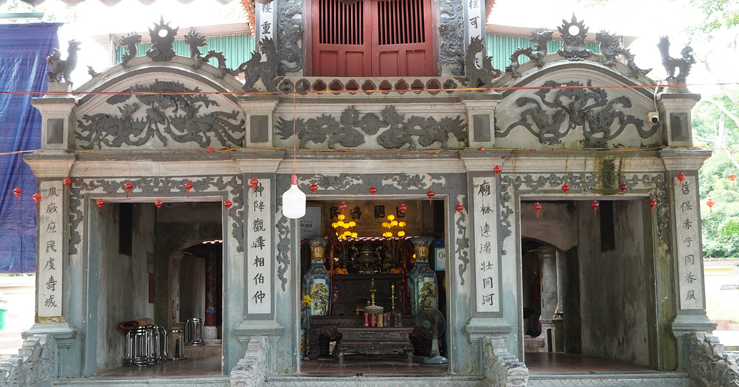 Ngoi Den Hon 500 Nam Tuoi Giua Thang Canh Dong Thanh Bat Canh 2219