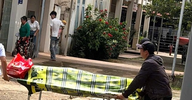 Nguoi Dan Ong Tu Vong Khi Treo Cay Cat Sau Rieng Thue 1257