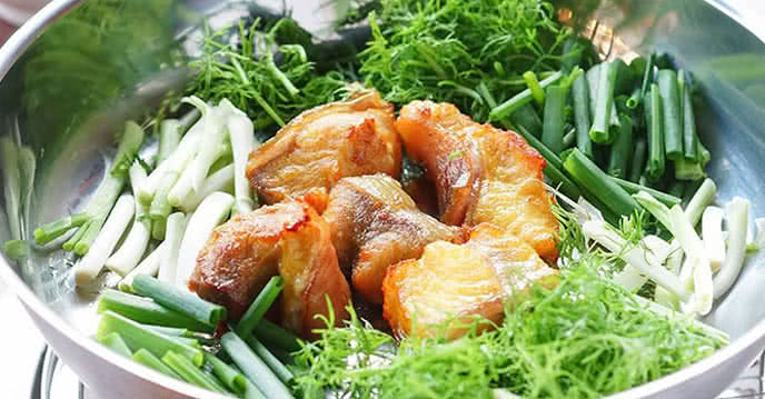 Nha Hang Vua Cha Ca 48 Nguyen Thi Dinh 1