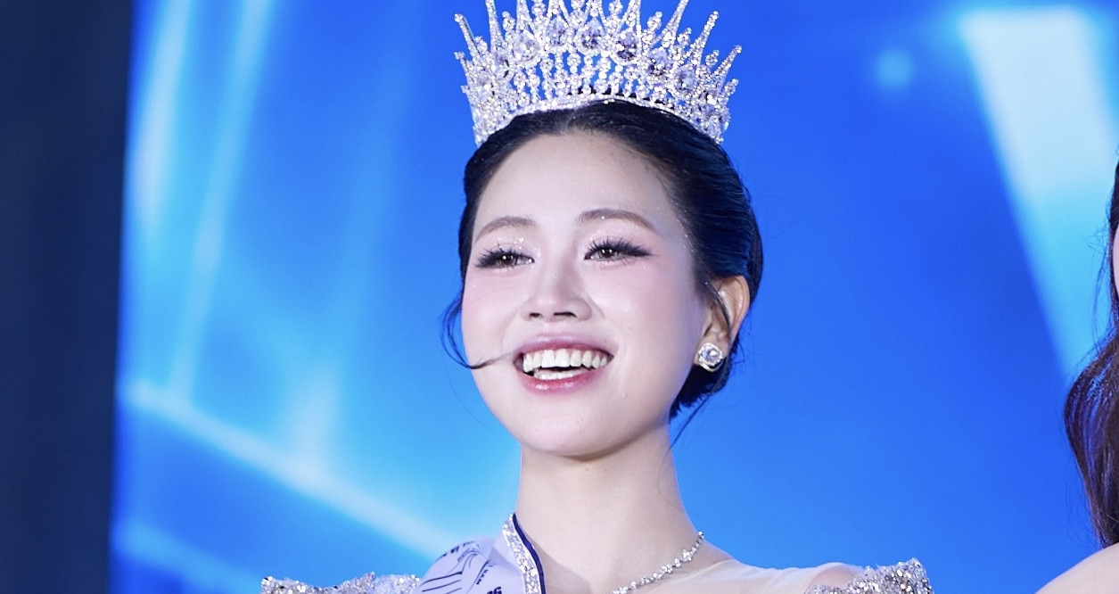 Nhan Sac Nu Sinh Quang Ninh Tung Tu Ti Nay Dang Quang Hoa Khoi Sinh Vien 366