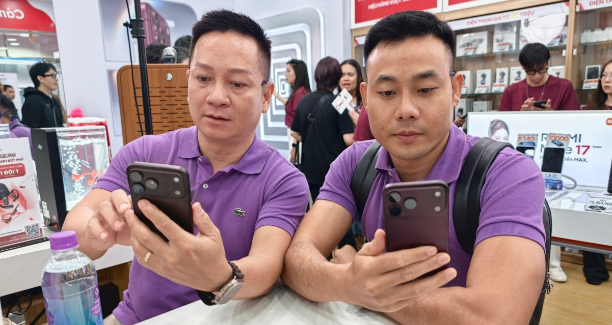 Nhieu Nguoi Kiem 5 7 Trieu Dong Khi Ban Lai Suat Mua Iphone 18 Pro Max Do Ruou Vang 1702