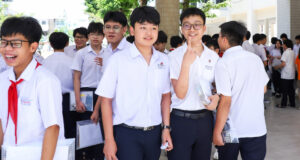 nhieu truong thpt o da nang co diem chuan lop 10 duoi 10 diem 2898