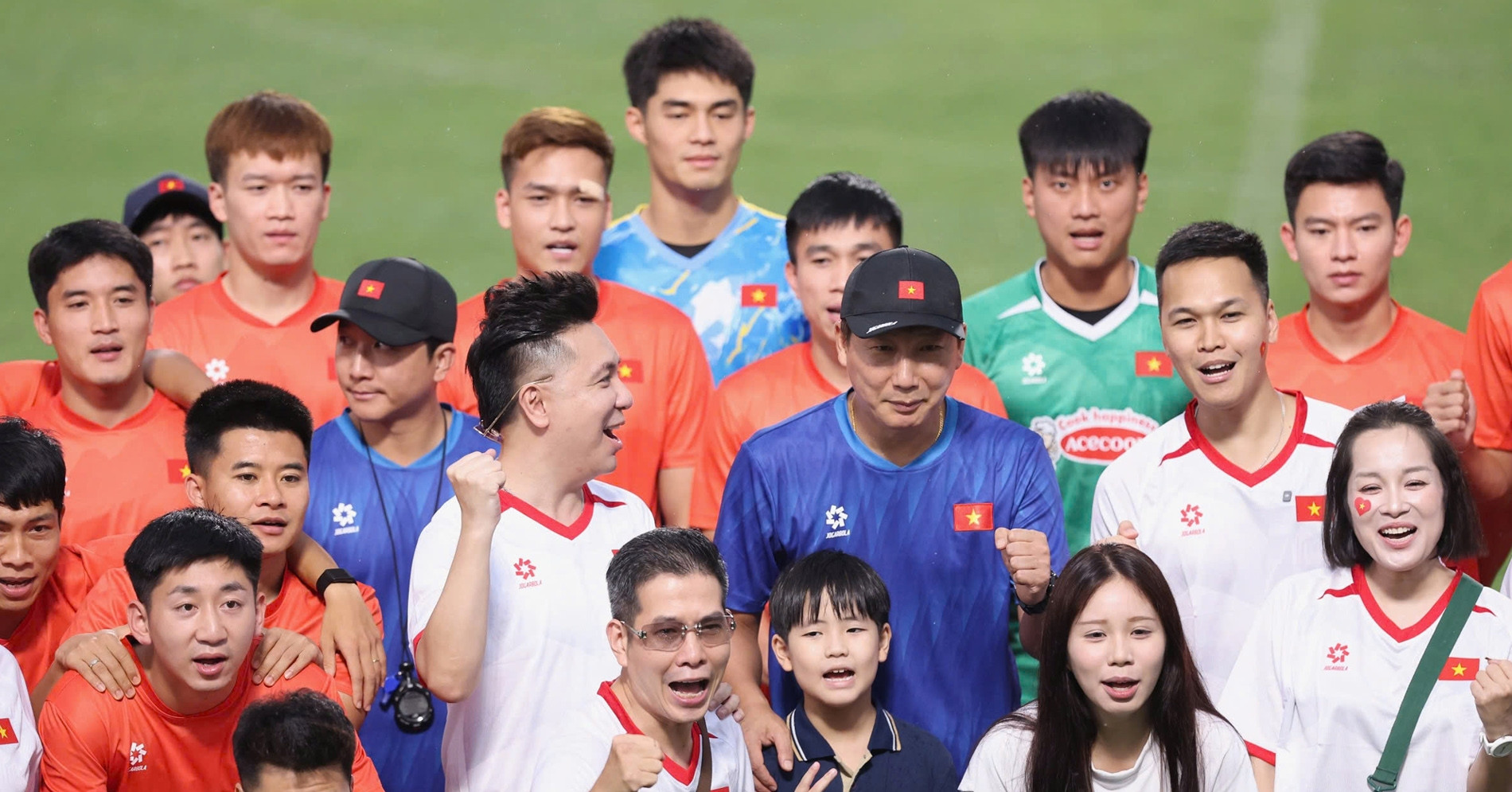 Nhung Vi Khach Dac Biet Tiep Lua Tuyen Viet Nam O Asean Cup 2026 2486
