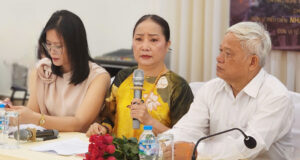nsnd hong luu khoc nghen trong lan ra ha noi 1325
