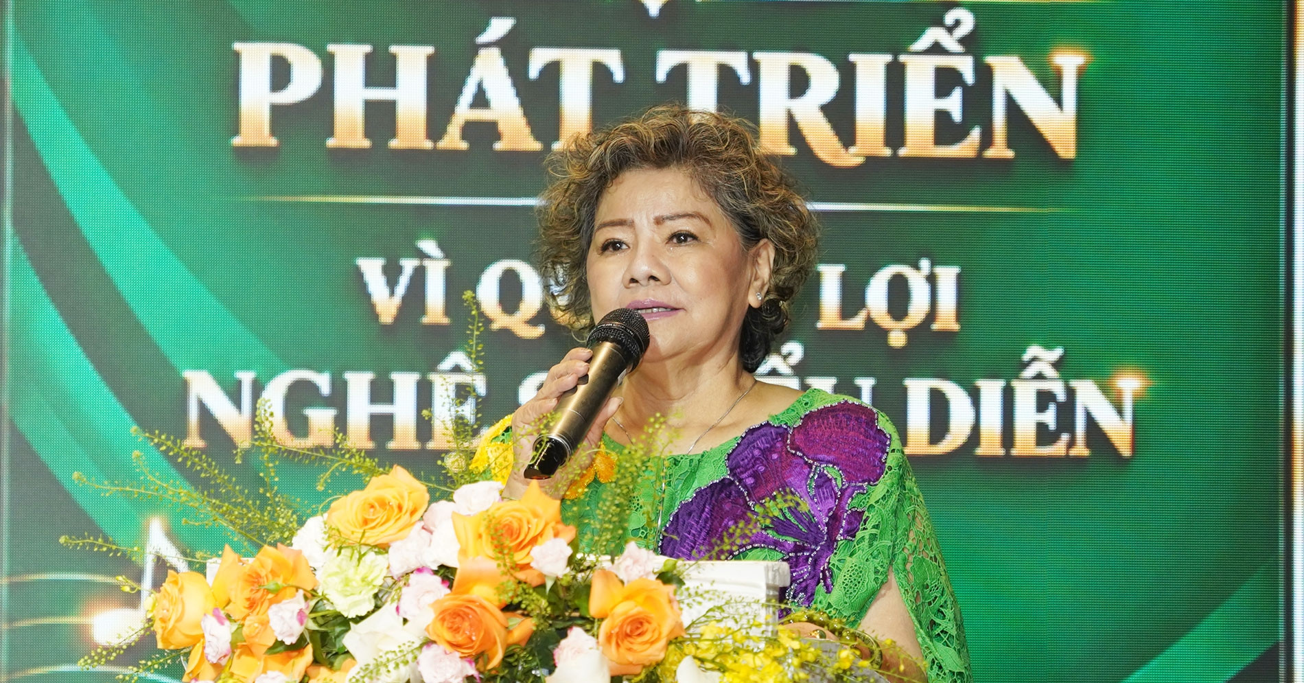 Nsnd Thanh Hoa Tiep Tuc Lam Chu Tich 2071