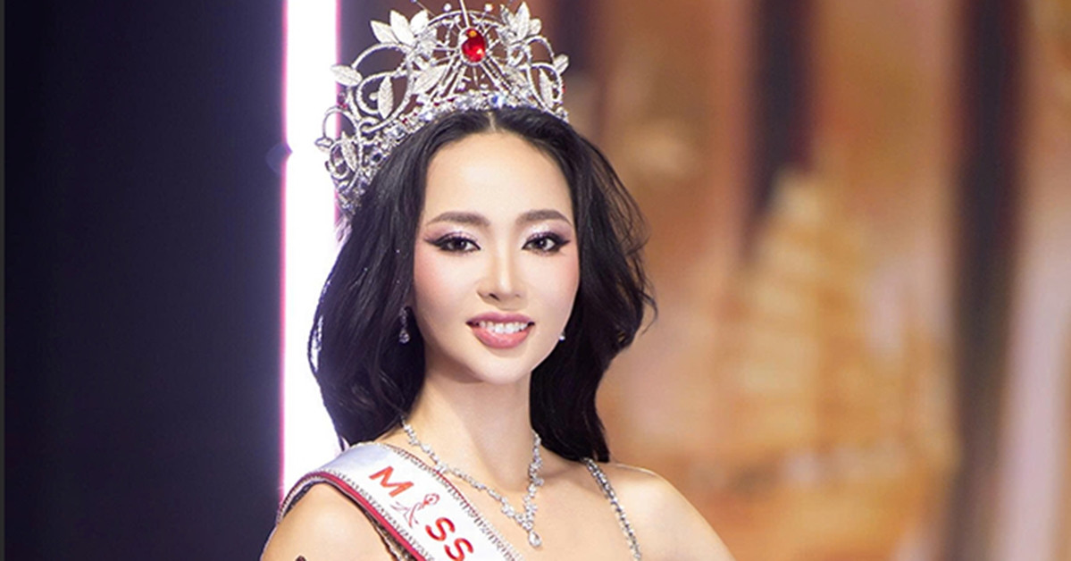Nu Mc Song Ngu Cao 177M Vo Oa Dang Quang Miss Charm Vietnam 2026 393