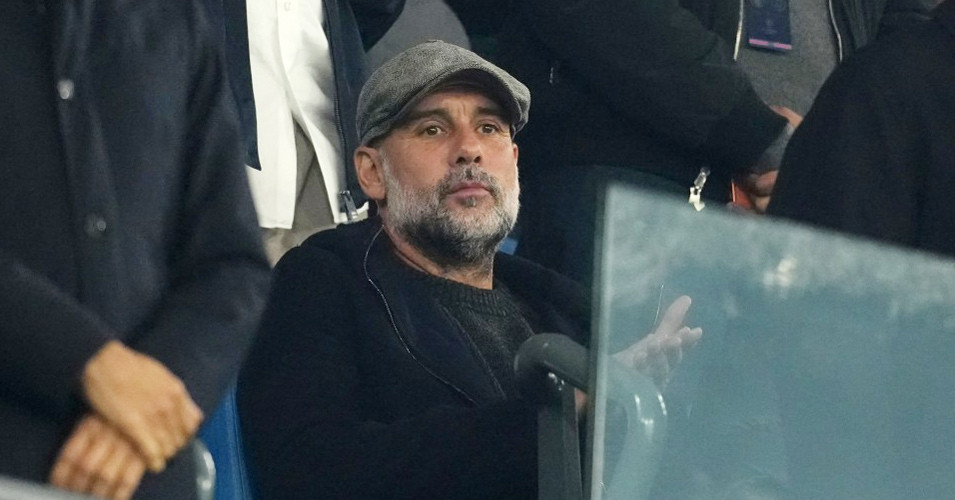 Pep Guardiola Sung So Nhin Man City Tham Bai 294
