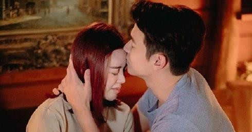 Phan Ung Trai Nguoc Cua Hai Vo Chong Khi Viec Ngoai Tinh Bi Phat Hien 761