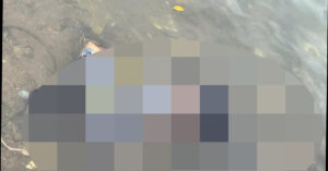 phat hien thi the nam gioi voi nhieu mang da mau trang gan cau bai chay 1105
