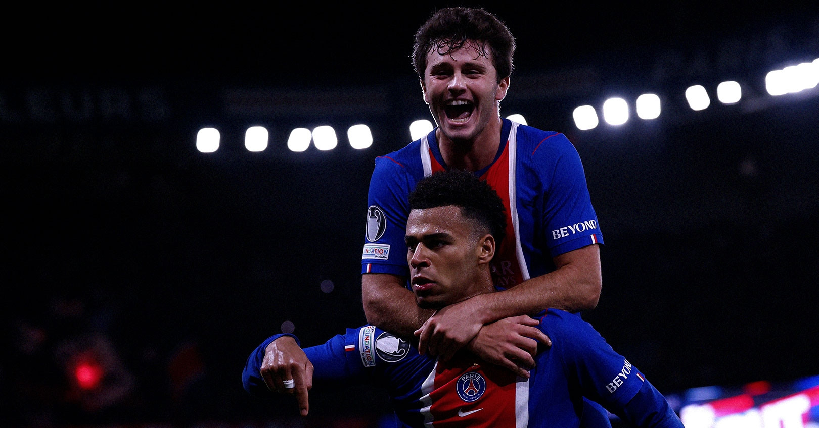 Psg Thang Tung Bung Barca Sau Man Ruot Duoi Kich Tinh 103