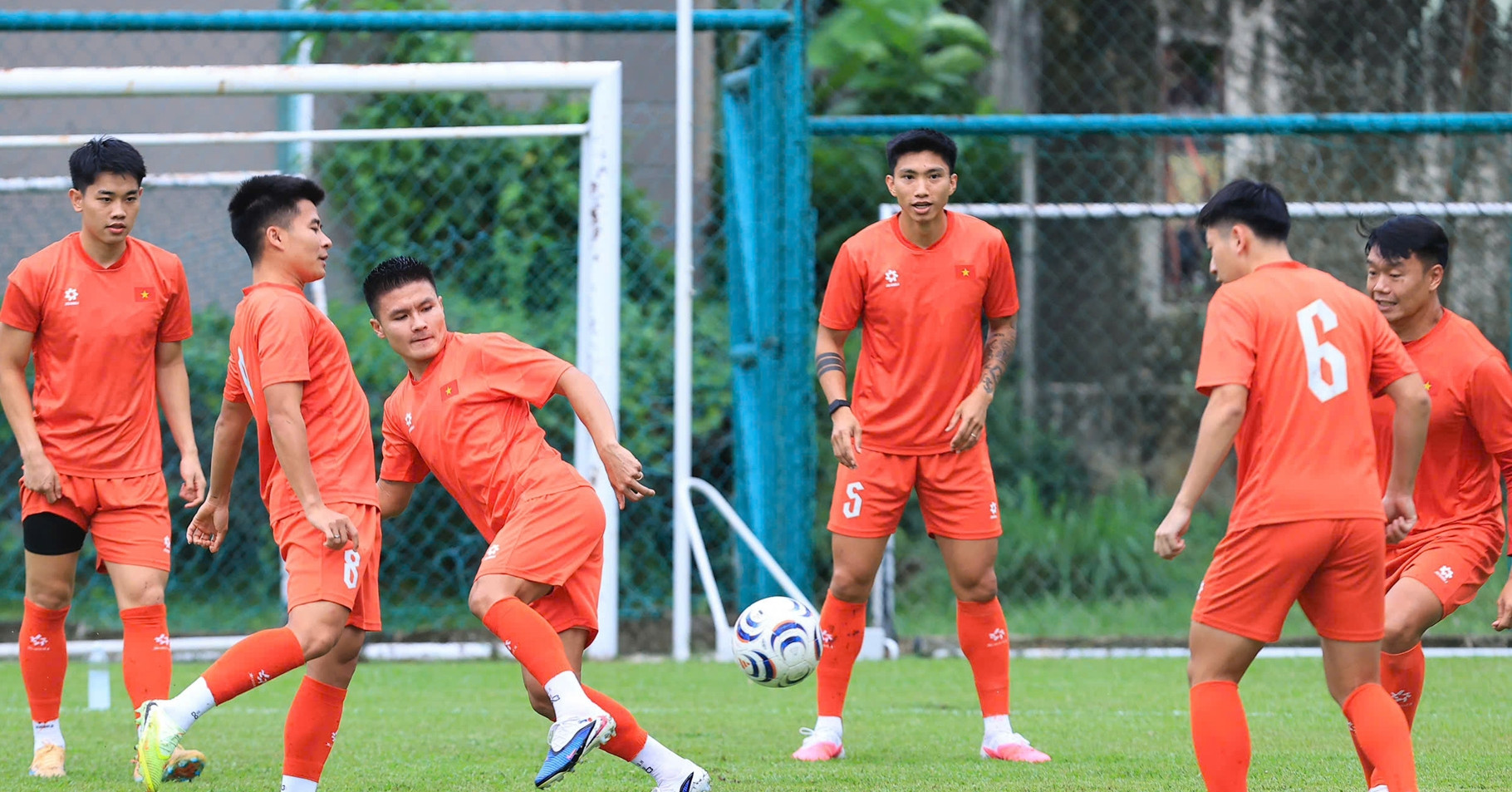 Quang Hai Dinh Bac Tap Sung Quyet Xe Luoi Malaysia 2783