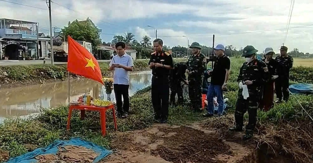 Quy Tap Hai Cot Liet Si O Dak Lak Phat Hien Di Vat Ghi Anh Luan 2186