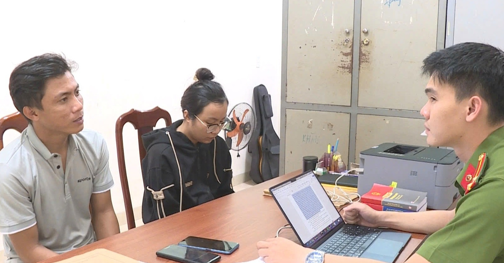 Ra Tu 3 Thang Cap Tinh Nhan Lai Bi Bat Vi Lua Dao 2366