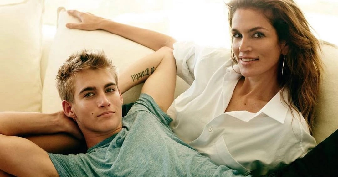 Sieu Mau Cindy Crawford Suy Sup Vi Cai Chet Dot Ngot Cua Con Trai O Tuoi 27 230.Webp