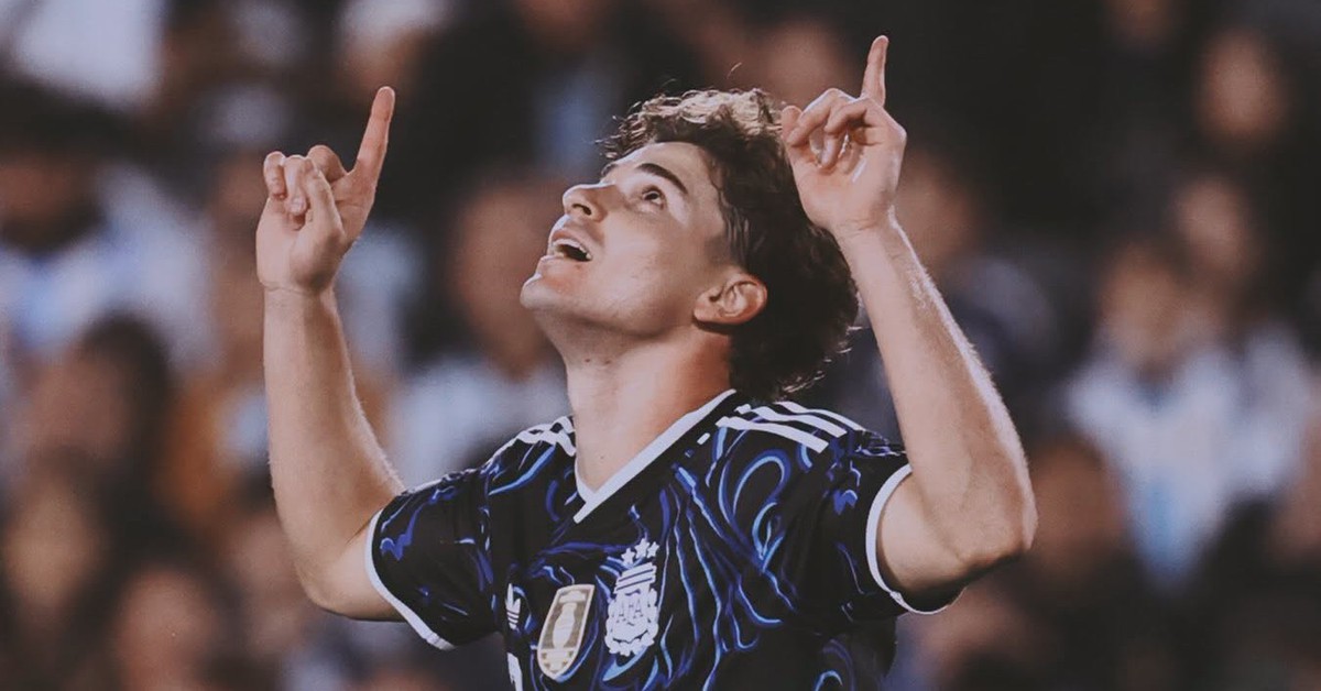 Teamargentina0410 1791079505903926679789 555 0 1262 1350 Crop 1791079632997643979556