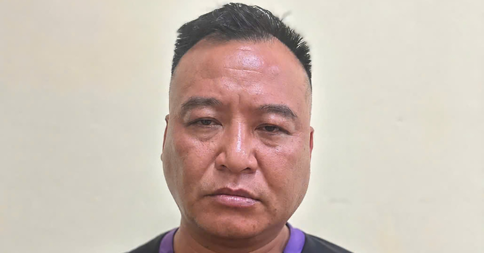 thay giao tieu hoc bi khoi to ve hanh vi mua ban ma tuy 1926