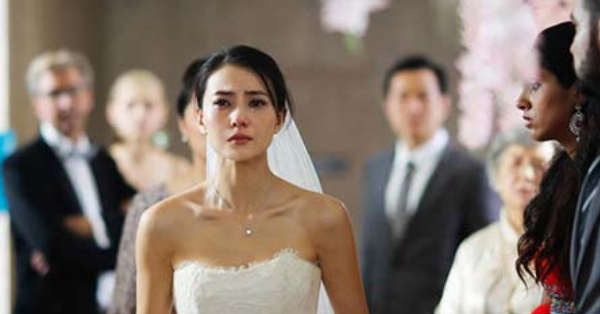 Thay Nha Thong Gia Di Xe May Me Chong To Ve Xem Thuong Nhung Bo Co Dau Noi Xe Cho 2 Ty Tang Vo Chong
