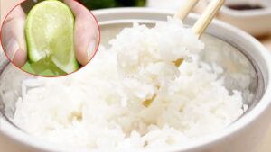 Thêm vài giọt chanh vào nồi cơm: Công dụng bất ngờ ai cũng thích 1 them vai giot chanh vao noi com cong dung bat ngo ai cung thich 155601