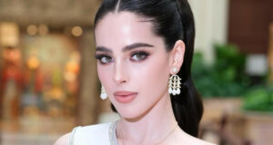 Thi Sinh Miss Universe 2025 Bat Khoc Bo Ve Sau Khi Bi Ong Nawat Mang Thang Mat 2004