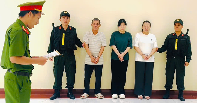 thu doan bien thiet bi trung quoc thanh hang canada de trung thau 89 ty dong 2432