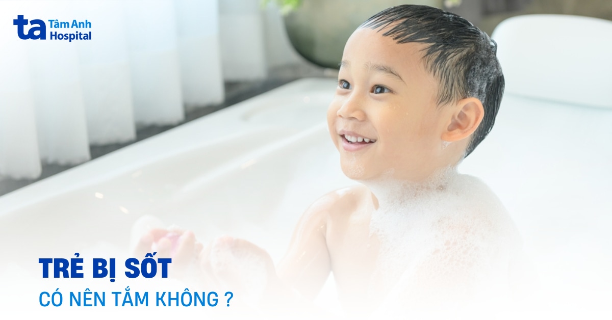 Tre Tam Trong Bon Nuoc