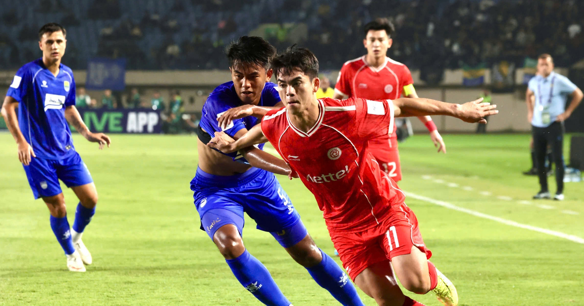 Truc Tiep Bong Da Persib Bandung 1 0 The Cong Viettel Tim Ban Go Hoa 4338