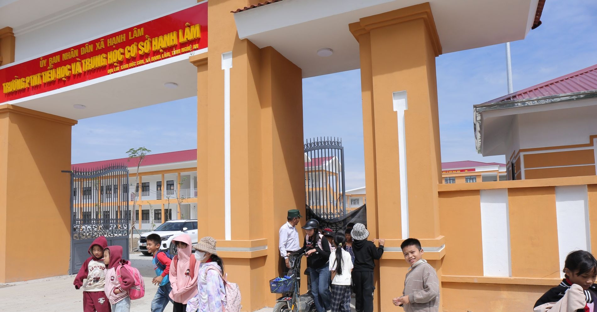 Truong Noi Tru Lien Cap O Nghe An Vua Hoc Vua Cho Hoan Thien 2838