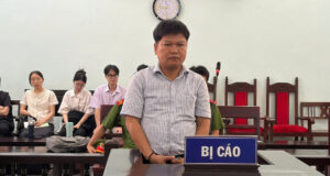 tu choi tien cam on cua viet a cuu giam doc cdc duoc mien trach nhiem hinh su 2681