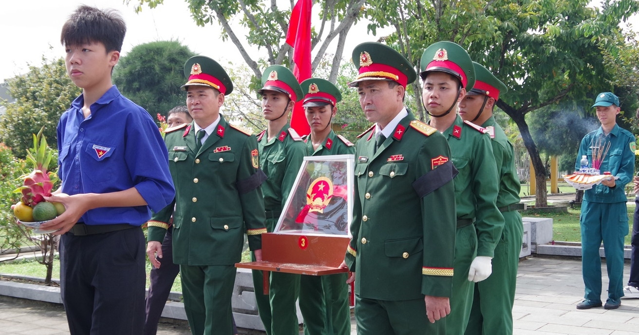 Tu Loi Ke Cua Nguoi Dan 14 Liet Si Duoc Tim Thay Tro Ve Ben Dong Doi 966