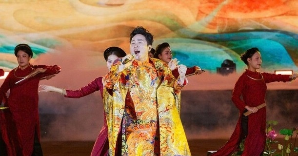 Tung Duong Ca Nuong Kieu Anh Khien Khan Gia Phan Khich 218