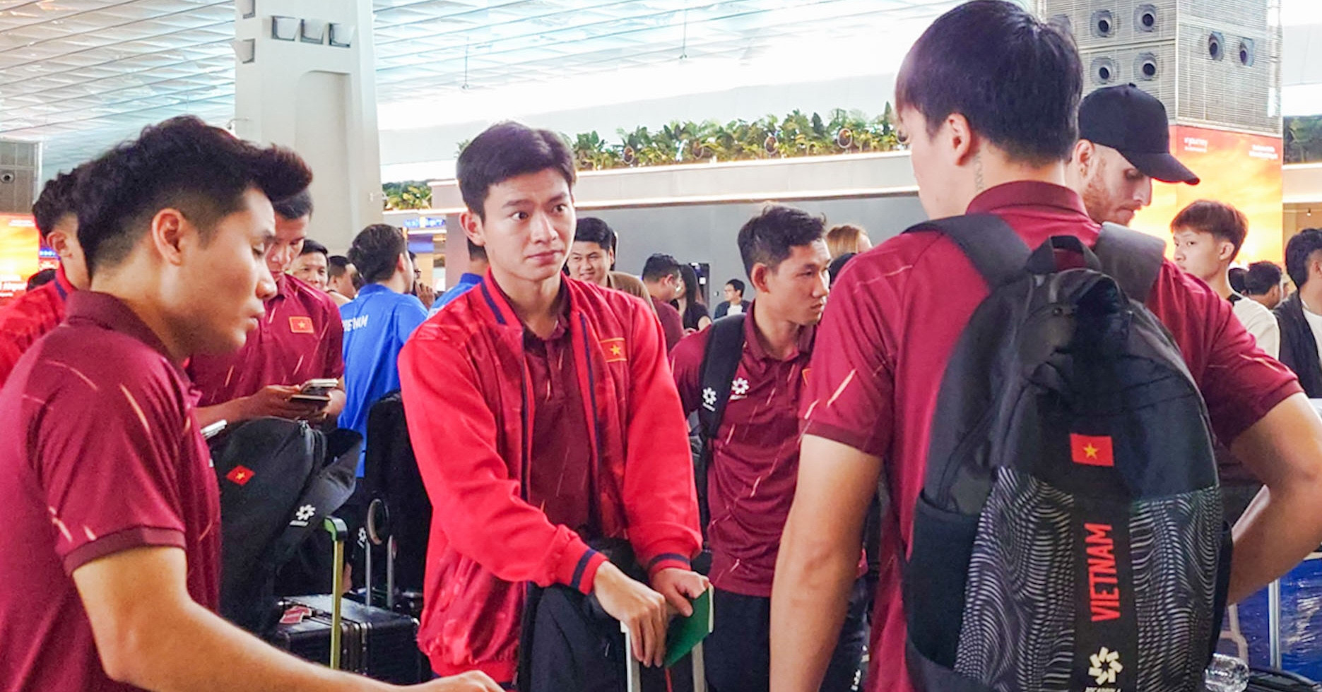 Tuyen Thu Viet Nam Voi Va Ve Clb Sau Fifa Asean Cup 1585