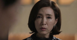 ve ra mat nha nguoi yeu dang rom ra thi anh ra ngoai nghe dien thoai co gai tim mat khi me anh ghe t