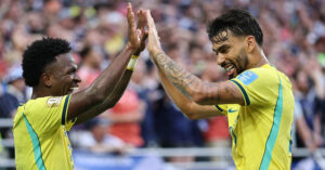 video bong da scotland vs brazil dieu samba vinicius 595