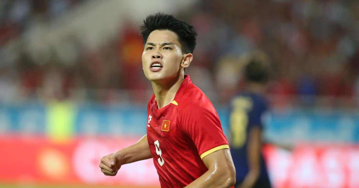 Video Bong Da Viet Nam Vs Campuchia Dinh Bac Choi Sang 3656