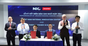 Viet Nam Hop Tac Tap Doan 220 Ty Usd Nghien Cuu Xay Phong Thi Nghiem Dung Chung 1628