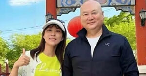 vo dai gia vua mat duong tang tri trong thuy vuong on ao voi gai tre 2314