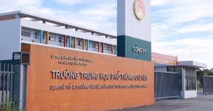 Vu 146 Diem 10 Toan Diem Thi Thpt Chuyen Tuyen Quang Duoc Bo Tri Bao Nhieu Giam Thi 2793